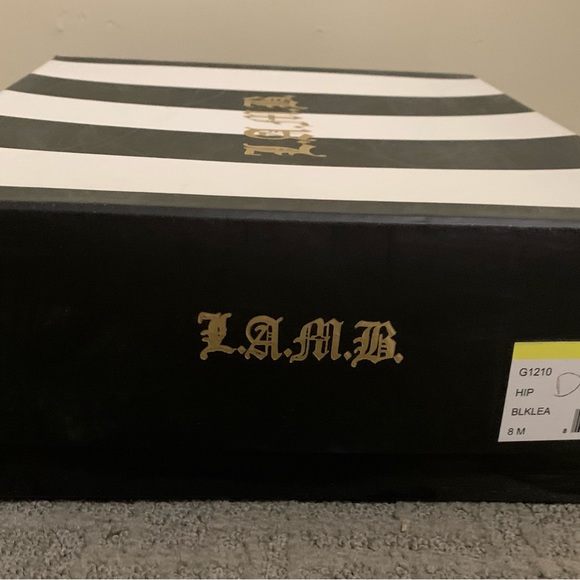 L.A.M.B. Peep toe lace up - Picture 2 of 8